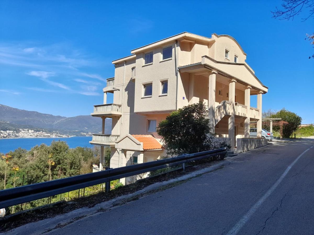 Villa Garden Apartments Herceg Novi Dış mekan fotoğraf