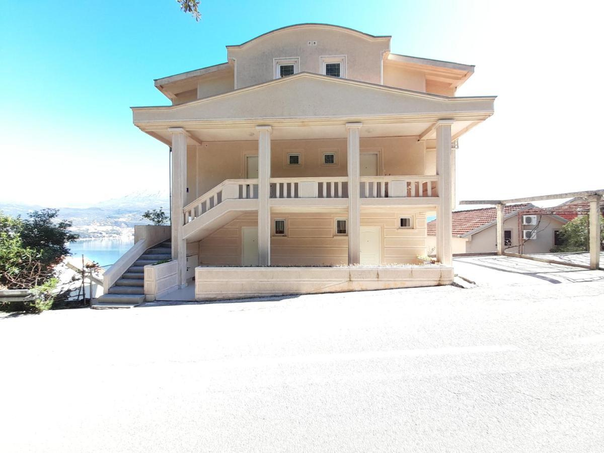 Villa Garden Apartments Herceg Novi Dış mekan fotoğraf