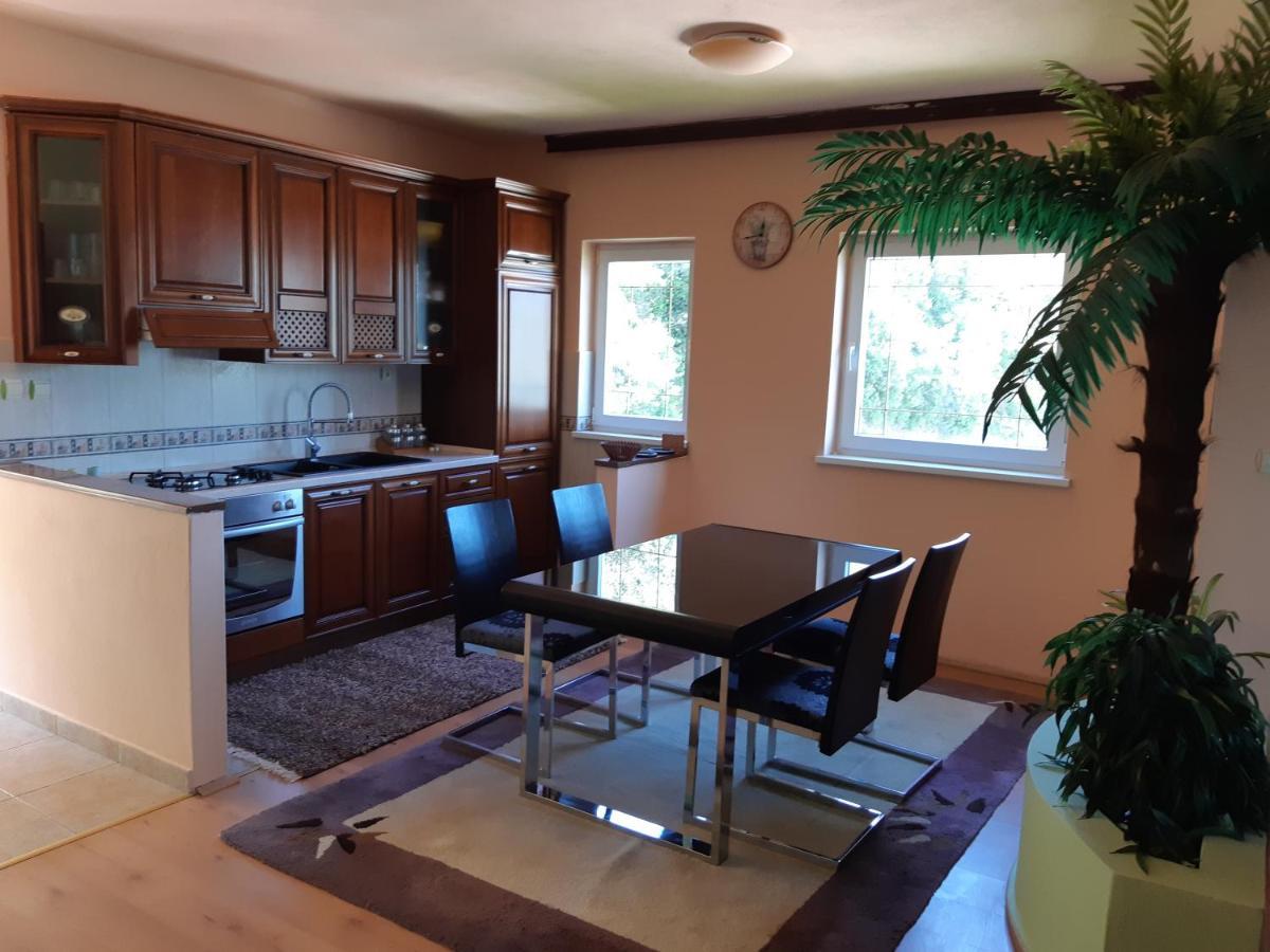 Villa Garden Apartments Herceg Novi Dış mekan fotoğraf